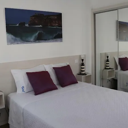 Coral House Nazaré