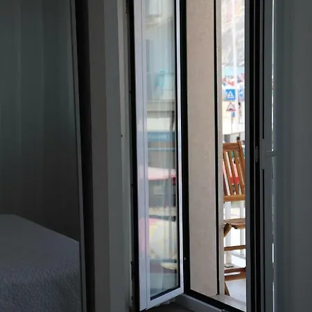 Coral House Apartament *